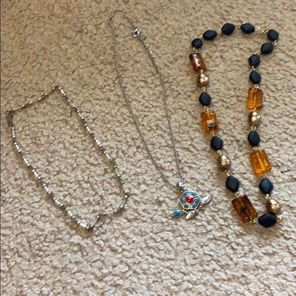 Necklace bundle  - Picture 1 of 1